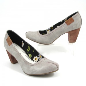 graue Pumps von s.Oliver